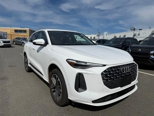 2026 Audi FY Q5 - Image 2 of 9