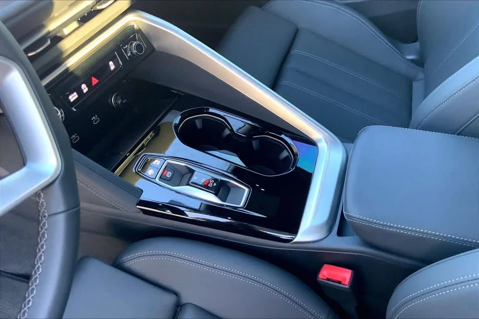 2026 Audi FY Q5 - Image 17 of 20
