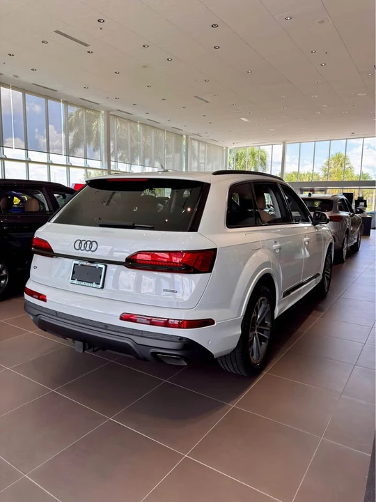 2026 Audi 4M Q7 - Image 5 of 20