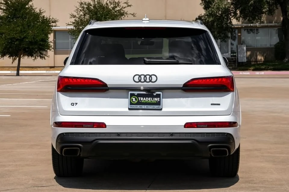 2026 Audi 4M Q7 - Image 2 of 18