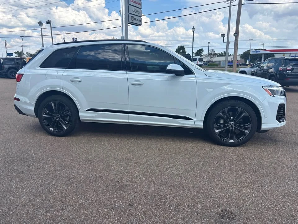 2026 Audi 4M Q7 - Image 4 of 14