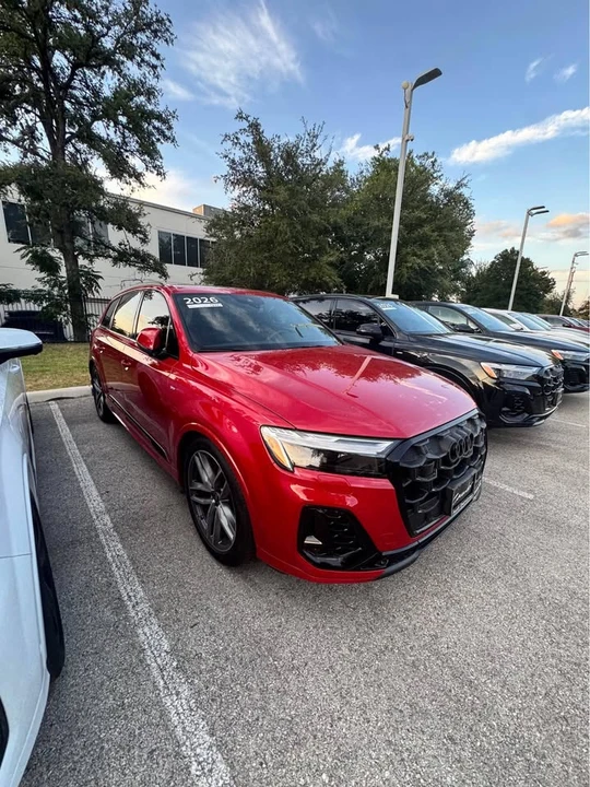 2026 Audi 4M Q7 - Image 2 of 5