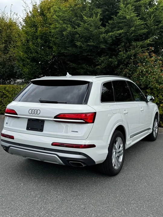 2026 Audi 4M Q7 - Image 4 of 13