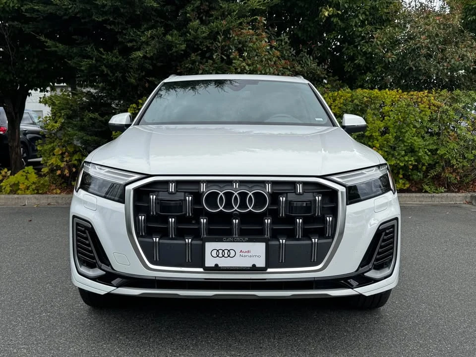 2026 Audi 4M Q7 - Image 2 of 13