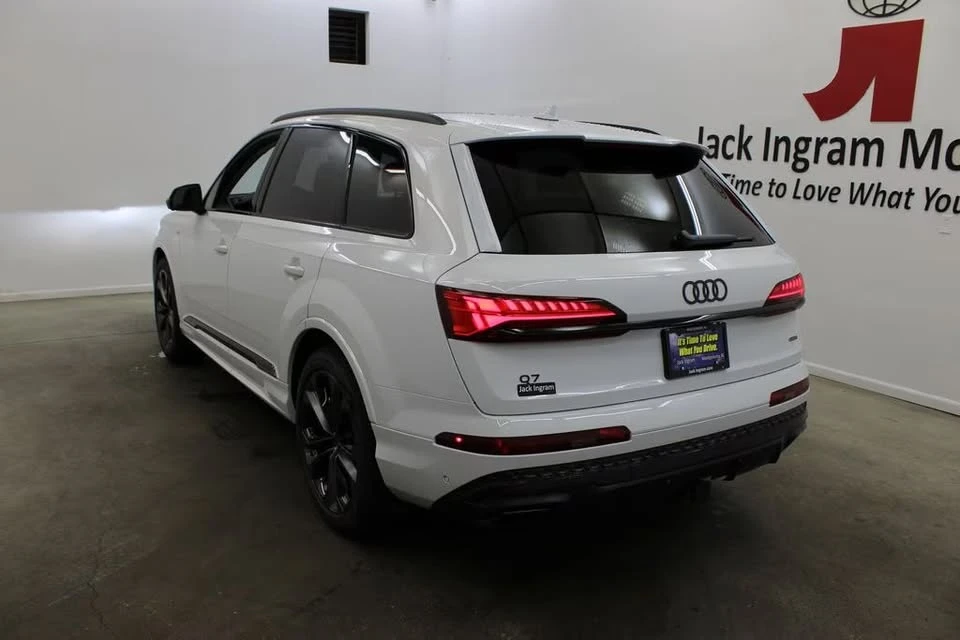 2026 Audi 4M Q7 - Image 3 of 20