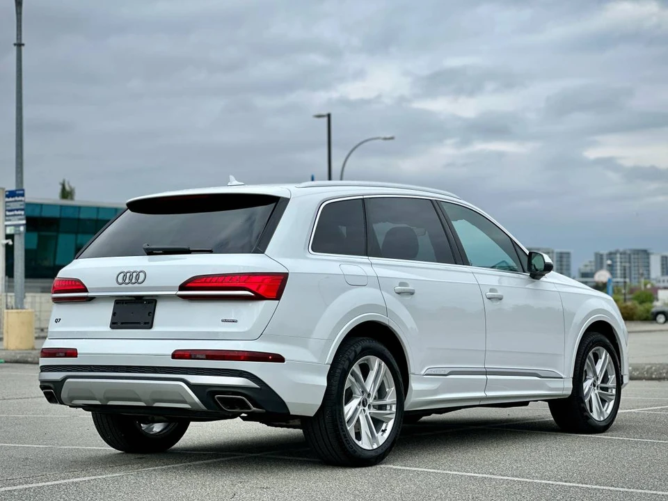2026 Audi 4M Q7 - Image 3 of 12