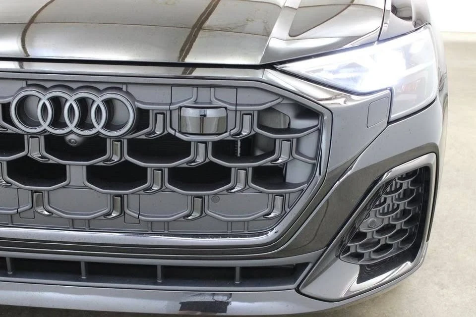 2026 Audi Q8 - Image 11 of 17