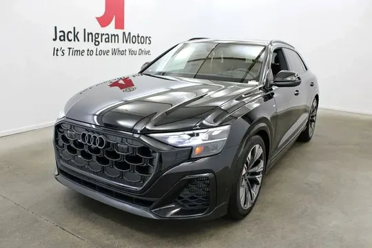 2026 Audi Q8 55 Premium