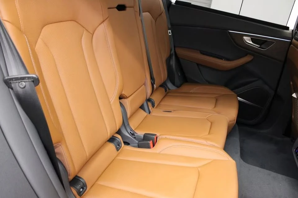2026 Audi Q8 - Image 5 of 17