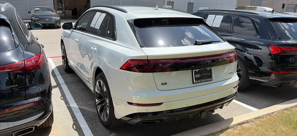2026 Audi Q8 - Image 9 of 10