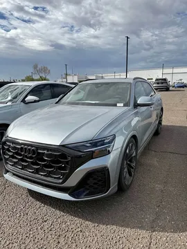 2026 Audi Q8 55 TFSI Premium Plus