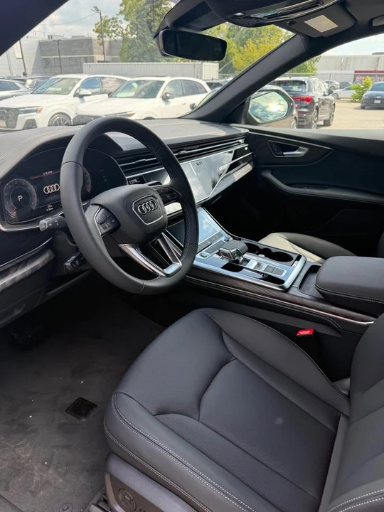 2026 Audi Q8 - Image 5 of 6