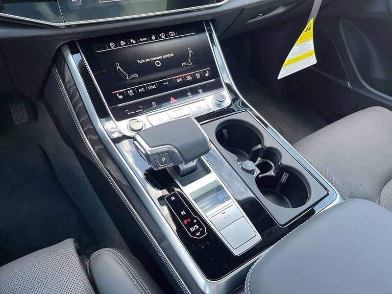 2026 Audi Q8 - Image 9 of 10