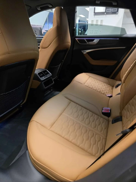 2026 Audi C8 RS7 - Image 8 of 17