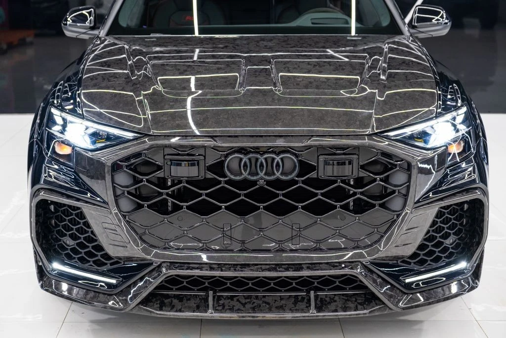 2026 Audi RS Q8 - Image 10 of 21