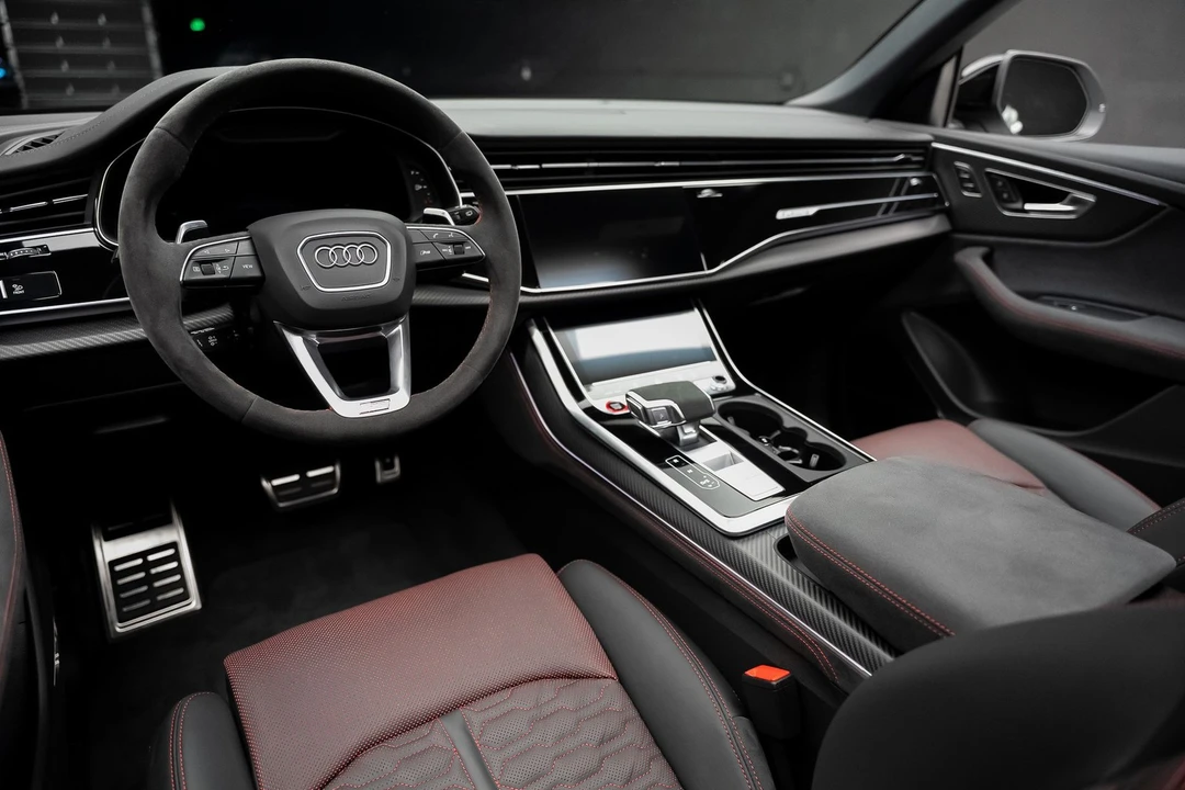 2026 Audi RS Q8 - Image 2 of 21
