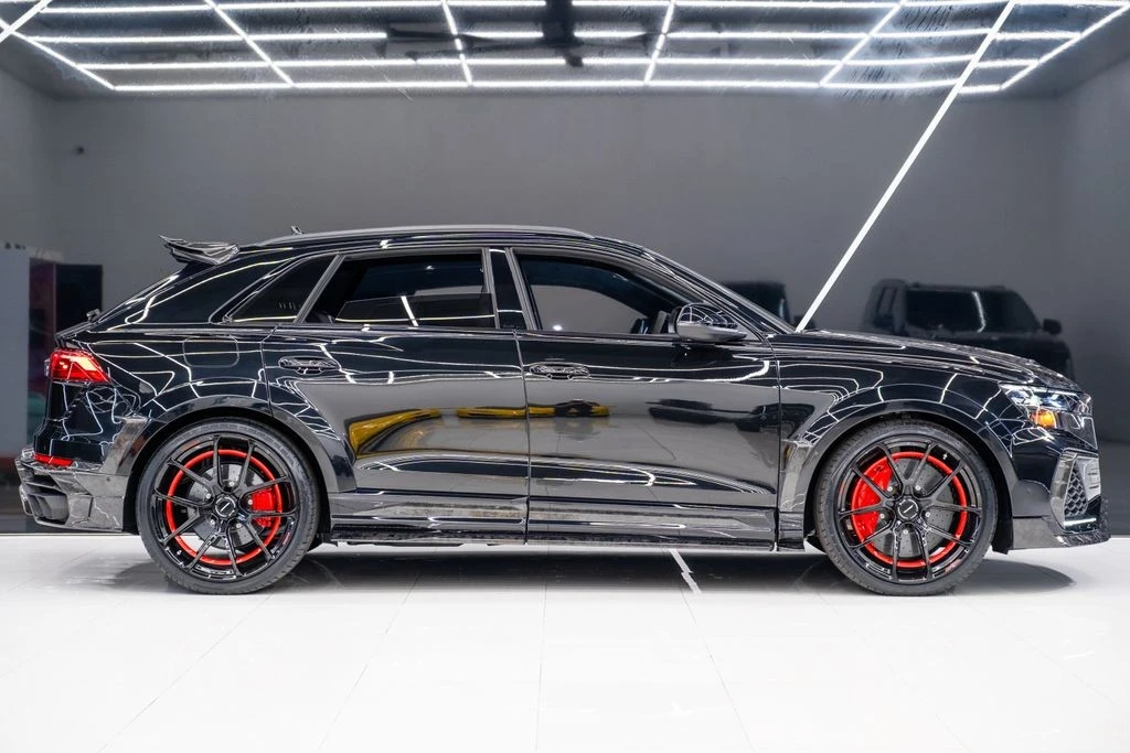 2026 Audi RS Q8 - Image 17 of 21