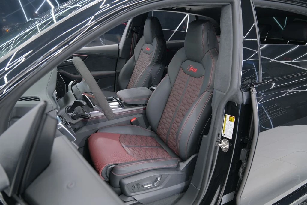 2026 Audi RS Q8 - Image 18 of 21