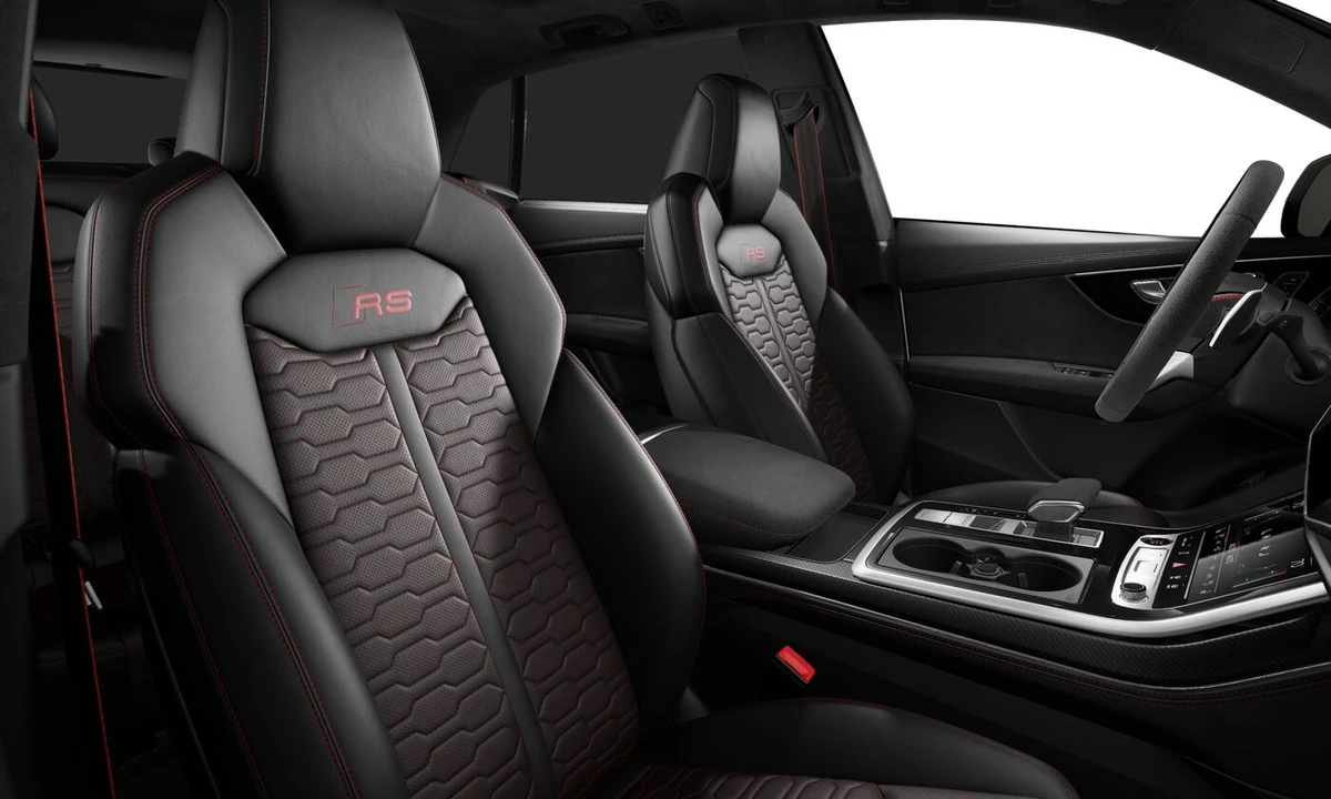 2026 Audi RS Q8 - Image 7 of 8