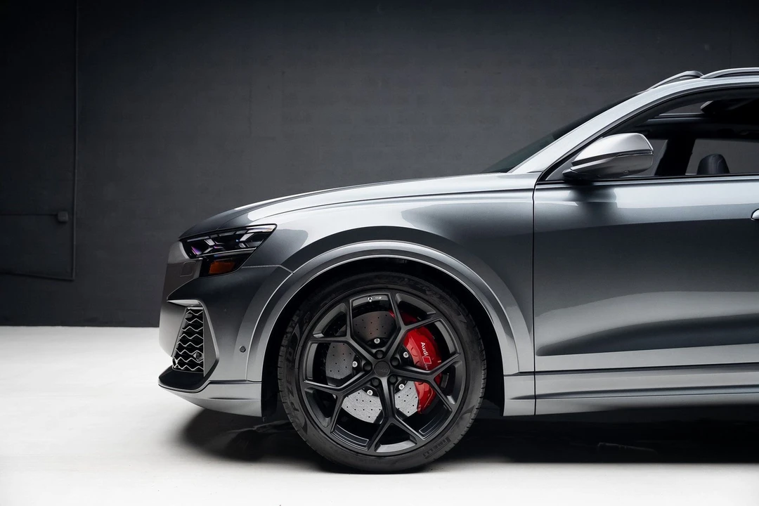 2026 Audi RS Q8 - Image 18 of 21