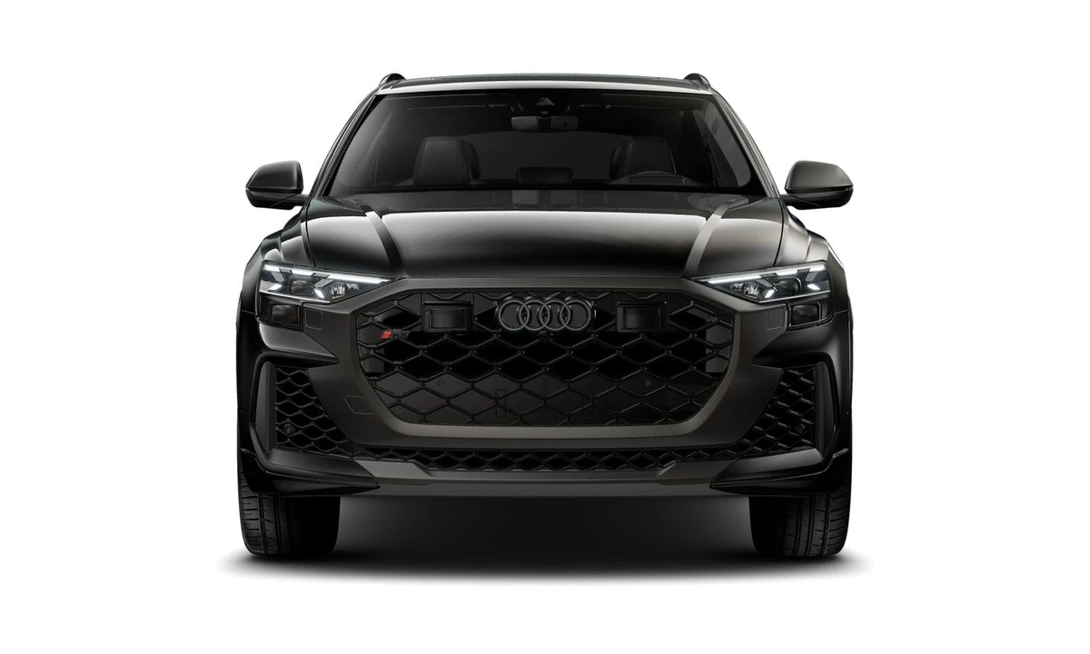 2026 Audi RS Q8 Performance - Image 12 of 17