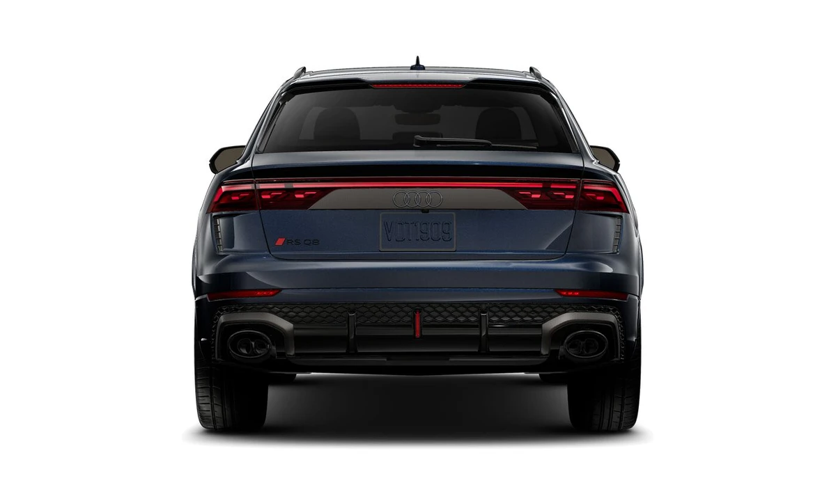 2026 Audi RS Q8 Performance - Image 13 of 17