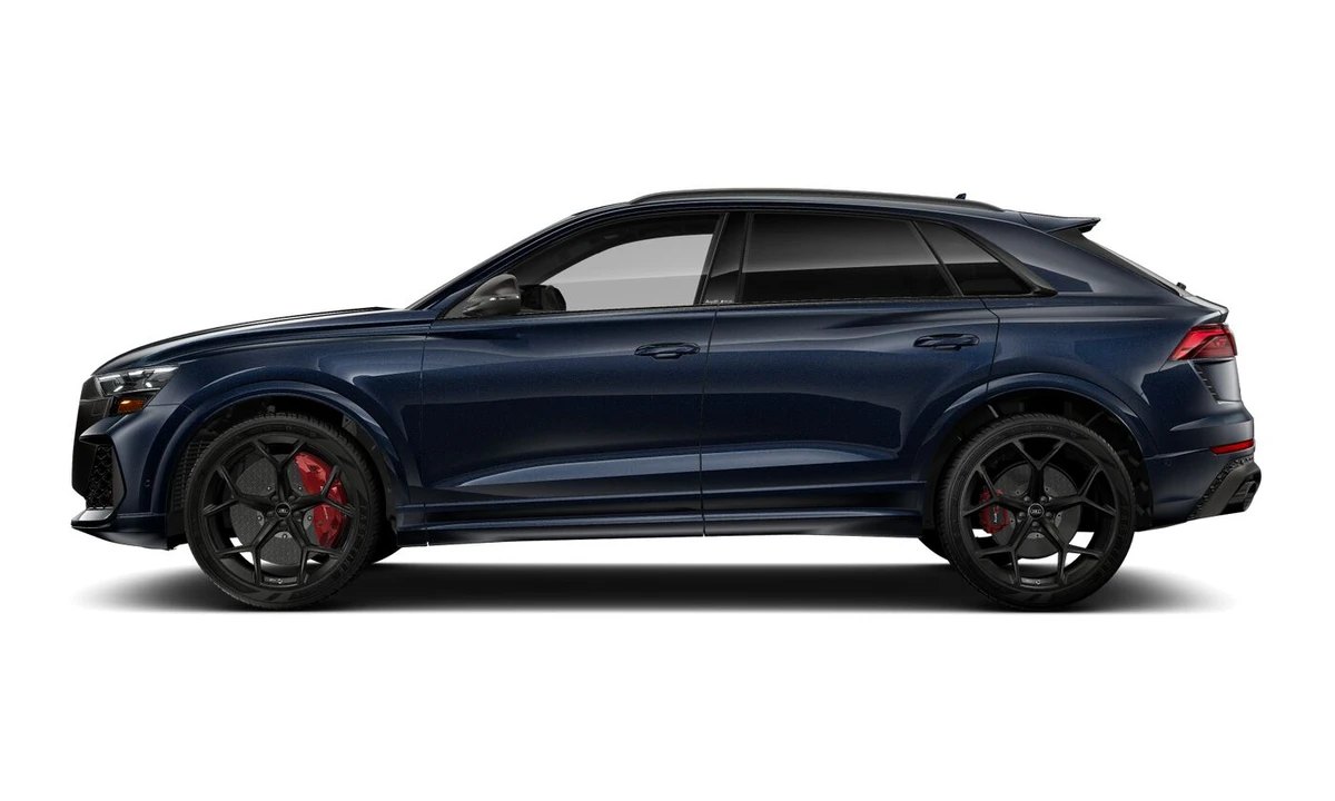 2026 Audi RS Q8 Performance - Image 15 of 17
