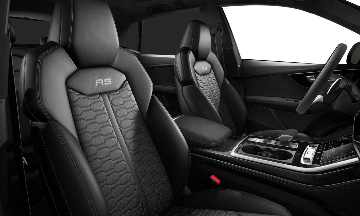 2026 Audi RS Q8 Performance - Image 7 of 8