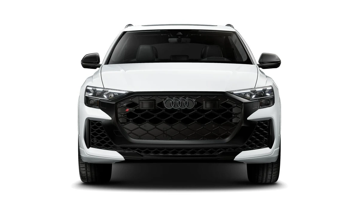 2026 Audi RS Q8 Performance - Image 3 of 8