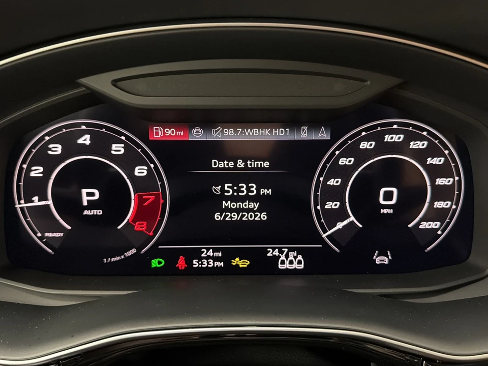 2026 Audi RS Q8 Performance - Image 20 of 30