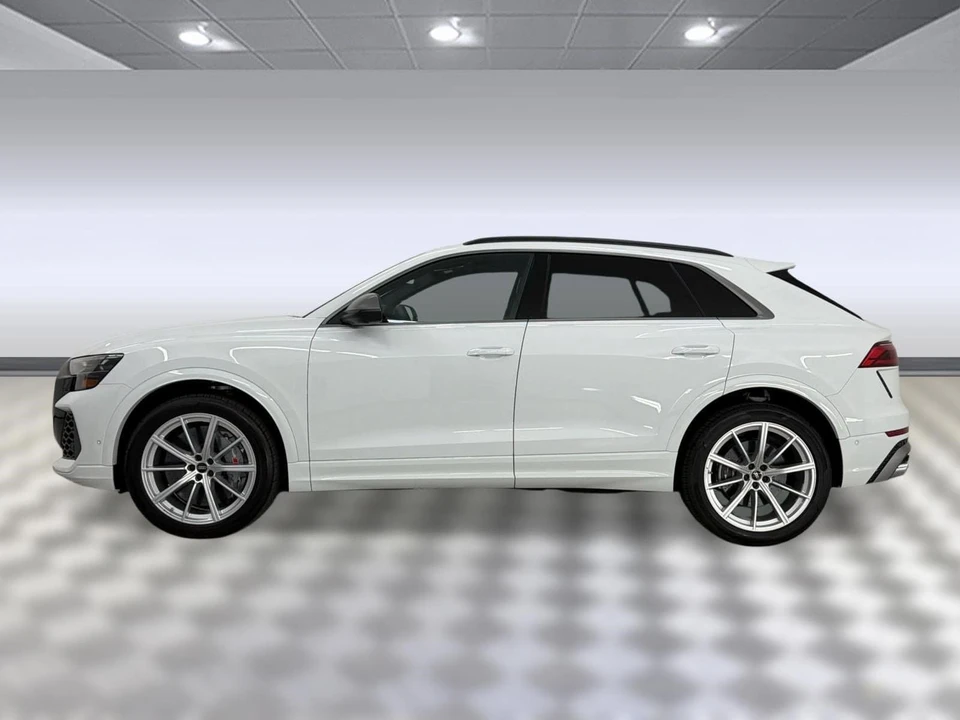 2026 Audi RS Q8 Performance - Image 2 of 30