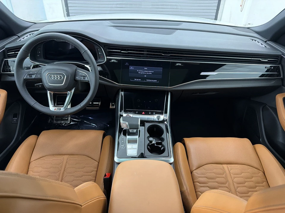 2026 Audi RS Q8 Performance - Image 15 of 30