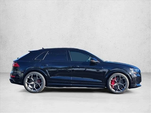 2026 Audi RS Q8 Performance - Image 5 of 18