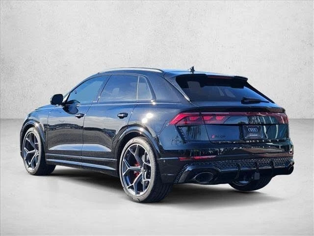 2026 Audi RS Q8 Performance - Image 9 of 18