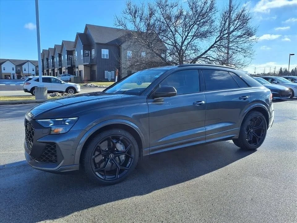2026 Audi RS Q8 Performance - Image 5 of 20