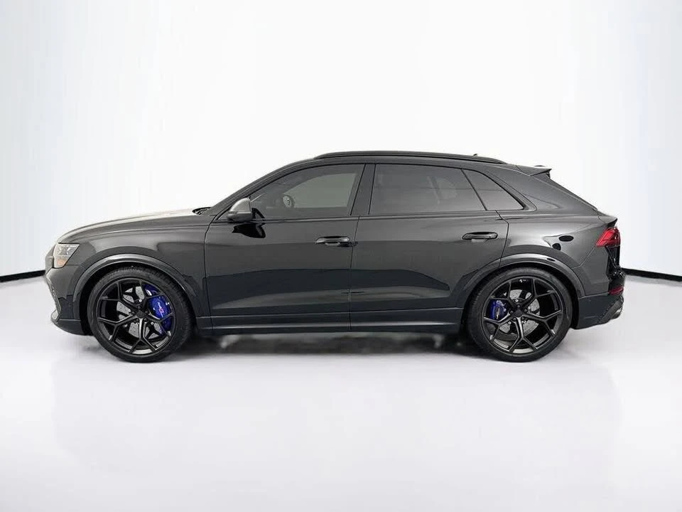 2026 Audi RS Q8 Performance - Image 8 of 20