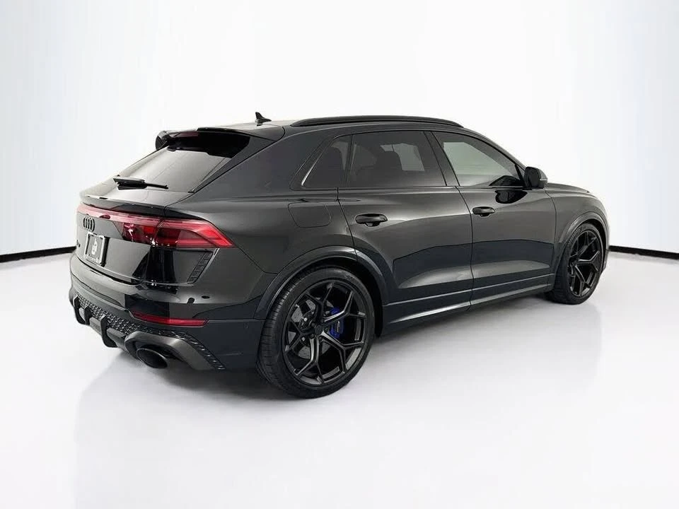 2026 Audi RS Q8 Performance - Image 5 of 20