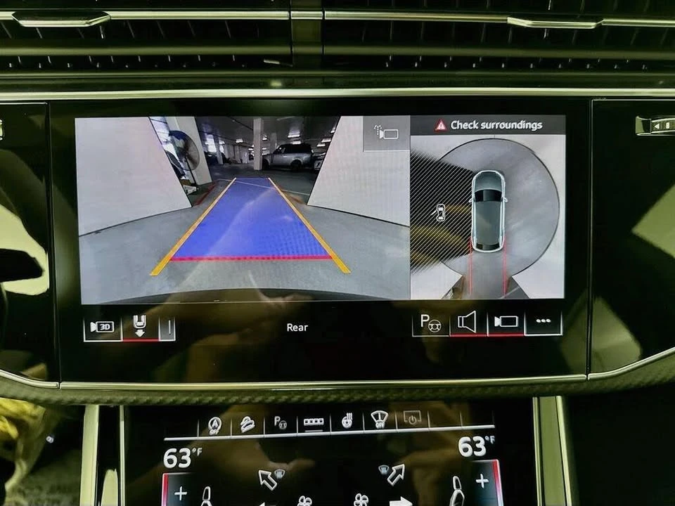 2026 Audi RS Q8 Performance - Image 14 of 20
