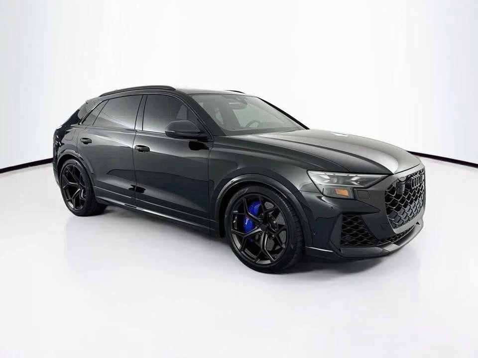 2026 Audi RS Q8 Performance - Image 3 of 20