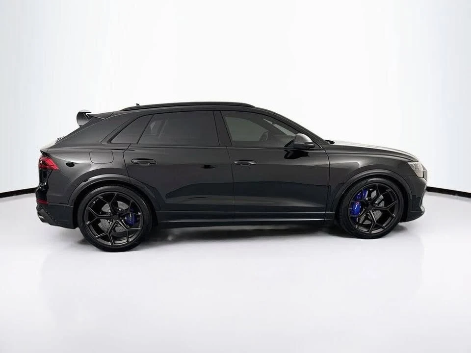 2026 Audi RS Q8 Performance - Image 4 of 20