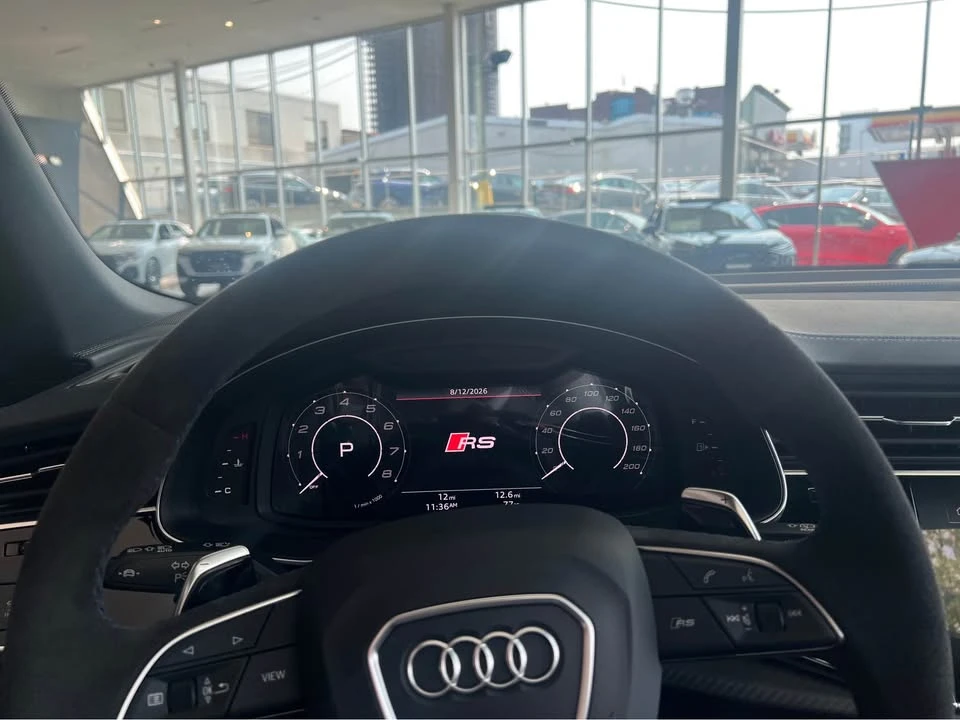 2026 Audi RS Q8 Performance - Image 11 of 12