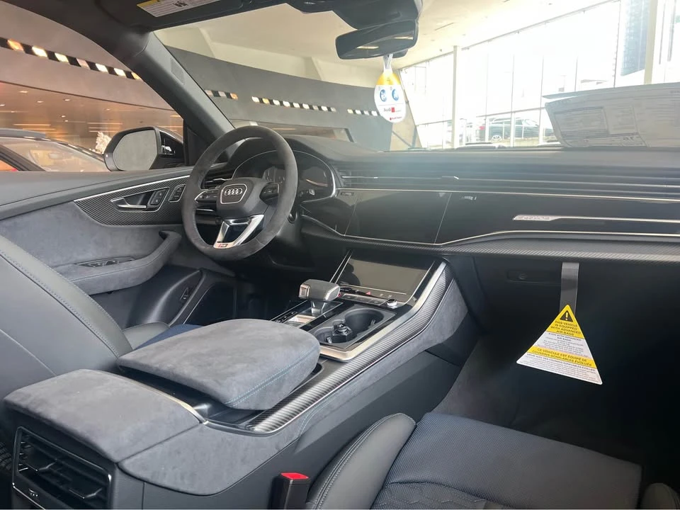 2026 Audi RS Q8 Performance - Image 6 of 12