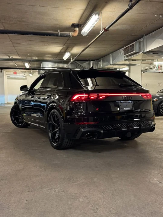 2026 Audi RS Q8 Performance - Image 3 of 7
