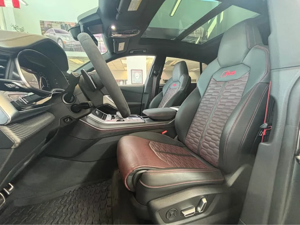 2026 Audi RS Q8 Performance - Image 2 of 4