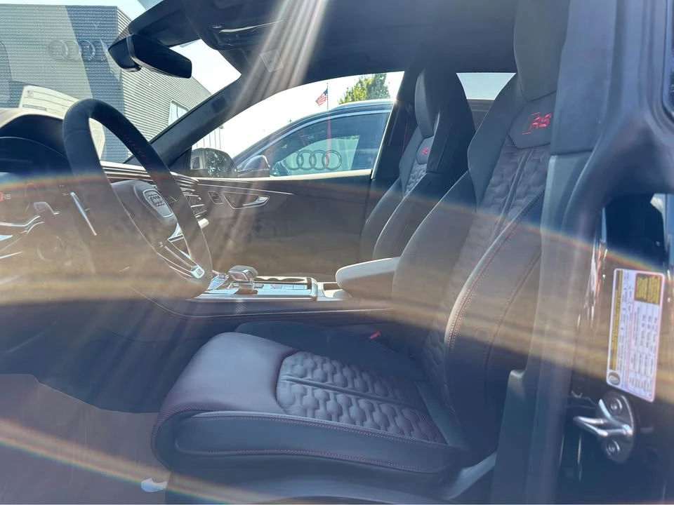 2026 Audi RS Q8 Performance - Image 6 of 14