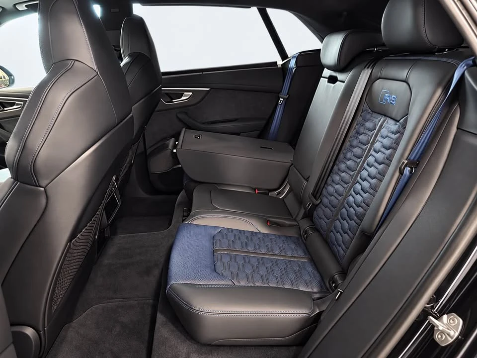 2026 Audi RS Q8 Performance - Image 10 of 11
