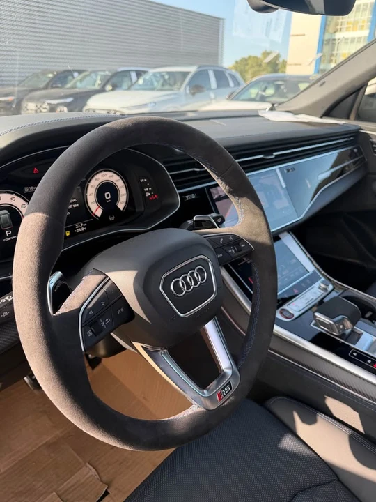 2026 Audi RS Q8 Performance - Image 3 of 12
