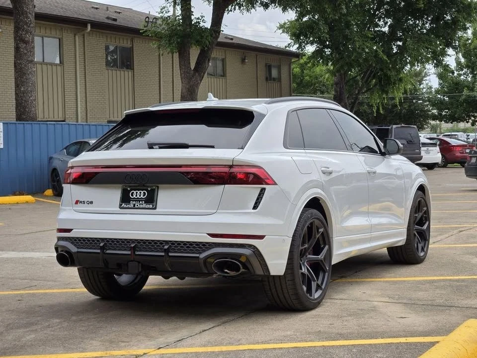 2026 Audi RS Q8 Performance - Image 5 of 20