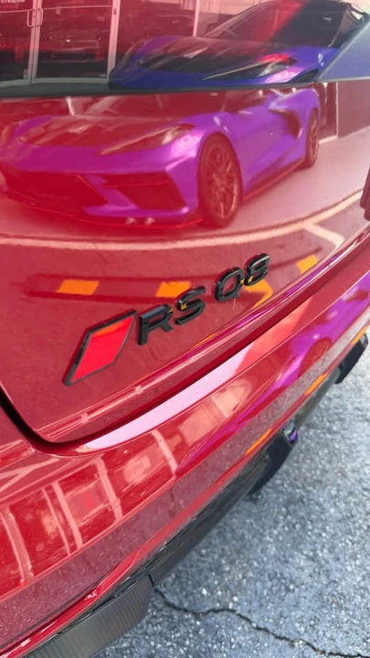 2026 Audi RS Q8 Performance - Image 7 of 18