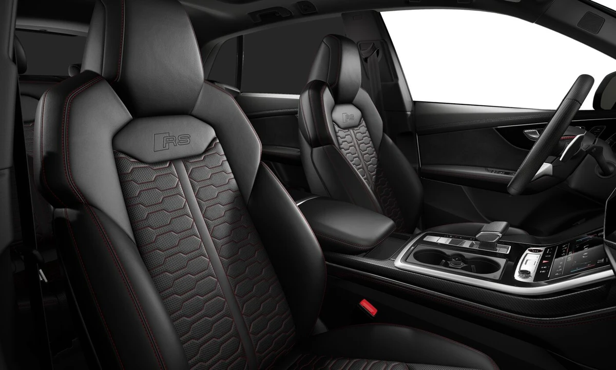 2026 Audi RS Q8 Performance - Image 7 of 8
